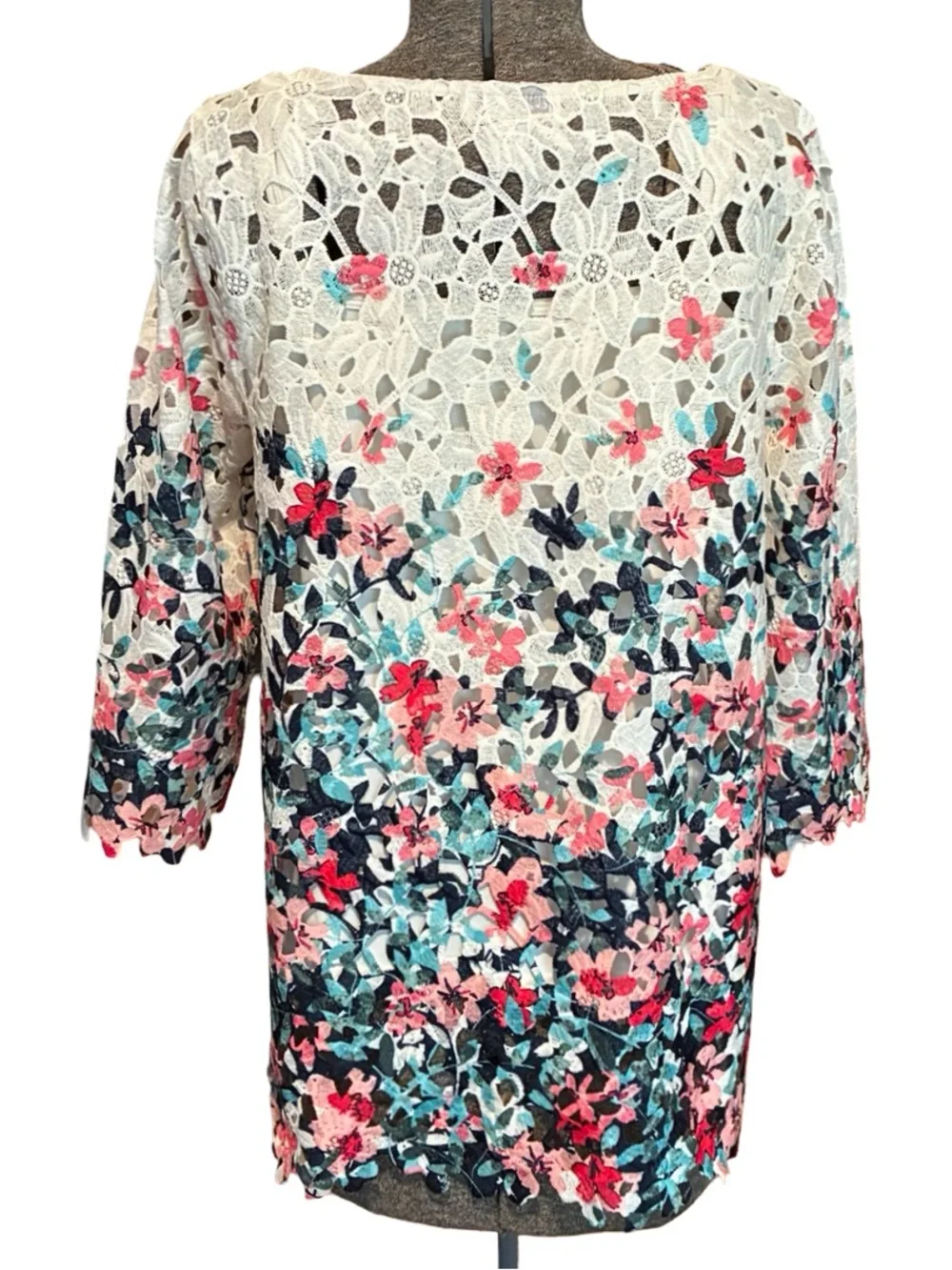 Charter Club floral lace top. EUC - Picture 6 of 9